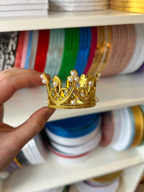 Gold & Pearl Crown Cake Topper