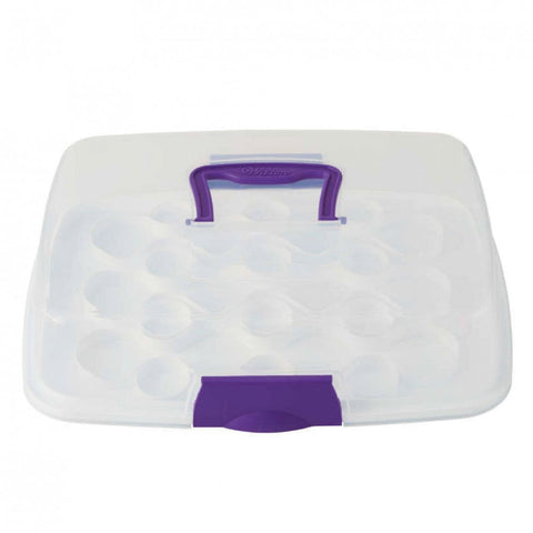 Wilton Oblong Cake Caddy with Reversible Base