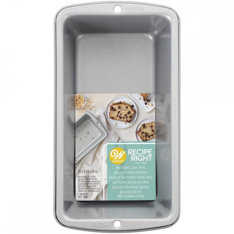 Medium Loaf Tin by Wilton